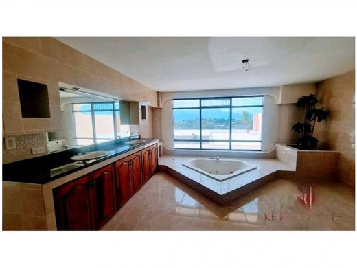 Luxe woning in Curridabat, Provincia de San José
