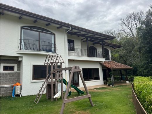 Элитный дом, Santa Ana, Provincia de San José