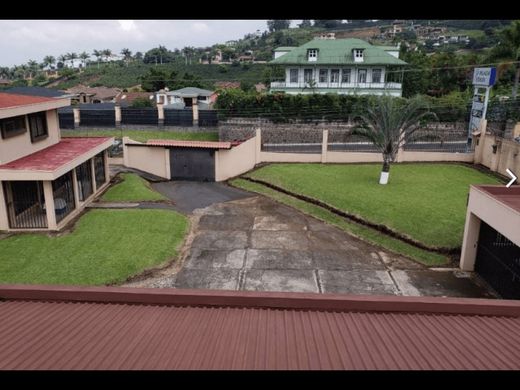 Casa de lujo en Tres Ríos, La Unión