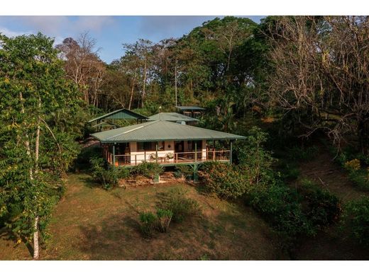 Casa di lusso a Cóbano, Cantón de Puntarenas