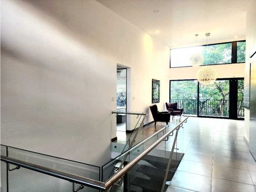 Appartementencomplex in Escazú, Provincia de San José