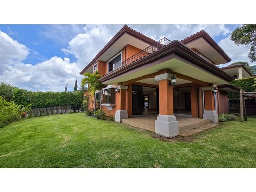 Casa di lusso a Escazú, Provincia de San José