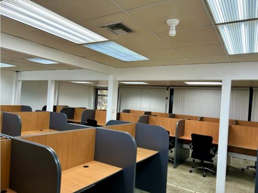 Oficina en San José, Cantón de San José