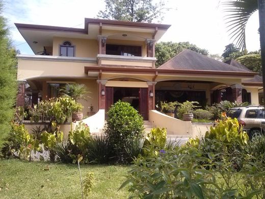 Appartement in San José, Cantón de San José