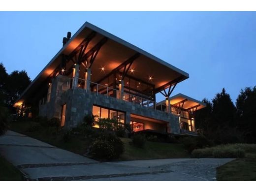 Luxury home in Barva, Provincia de Heredia