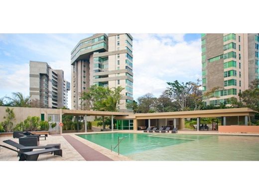 Edificio en Escazú, Provincia de San José