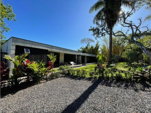 Luxury home in Escazú, Provincia de San José