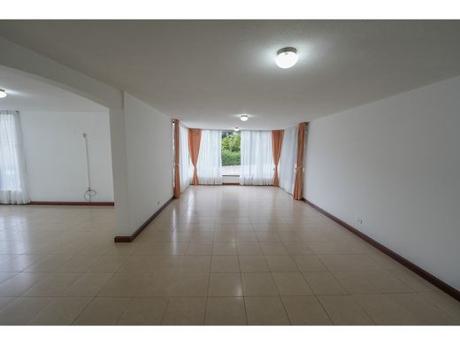 Apartment in Escazú, Provincia de San José