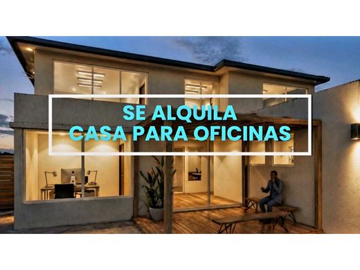 Luxury home in Yoses, Montes de Oca