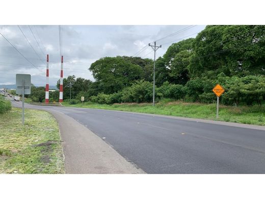 Land in Coyol, Alajuela