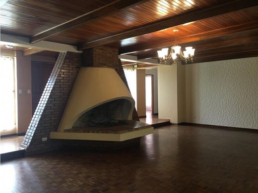 Элитный дом, Сан-Хосе, Cantón de San José