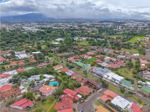 호화 저택 / La Ribera, Provincia de Heredia