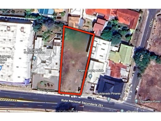 Terreno a Curridabat, Provincia de San José