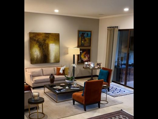 Casa di lusso a Santa Ana, Provincia de San José