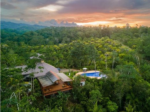 Hotel in Puerto Jiménez, Golfito