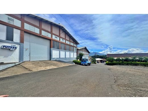 Land in Guácima, Cantón de Alajuela