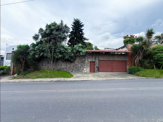 Luxus-Haus in Escazú, Provincia de San José