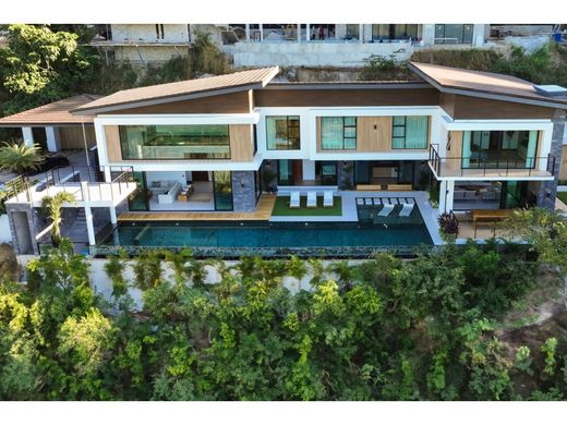 منزل ﻓﻲ Potrero, Santa Cruz