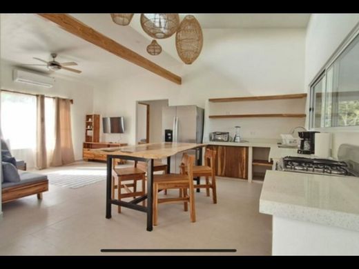 Luxury home in Sámara, Nicoya