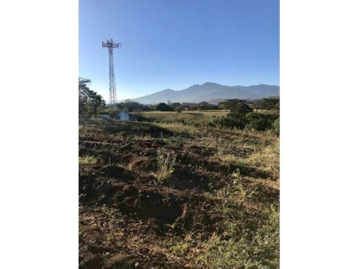 Grond in La Asunción, Belén