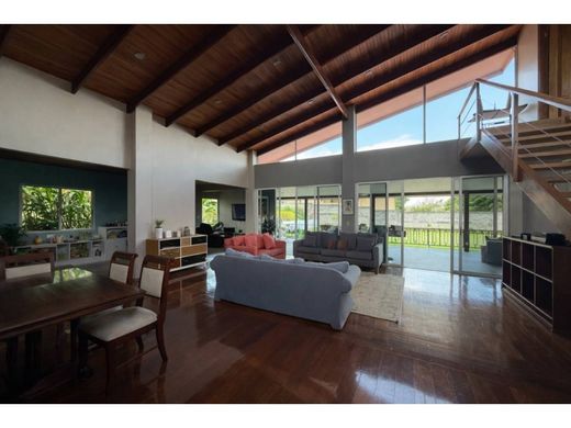 Luxury home in San Josecito, San Isidro
