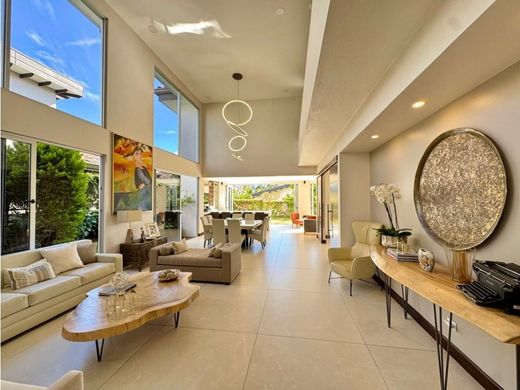 Luxury home in San José, Cantón de San José