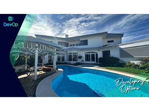 Luxury home in Alajuela, Cantón de Alajuela