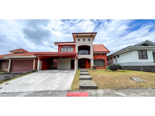 Luxe woning in San Josecito, San Isidro