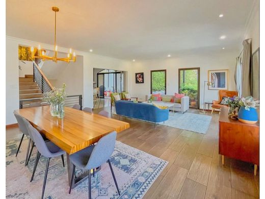 Casa di lusso a Escazú, Provincia de San José