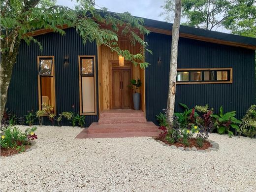 Luxus-Haus in Puntarenas, Cantón de Puntarenas