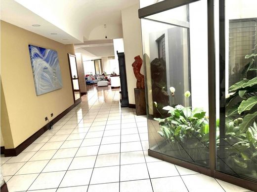 Maison de luxe à Santa Ana, Provincia de San José