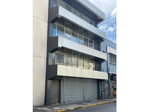 Edificio en San José, Cantón de San José