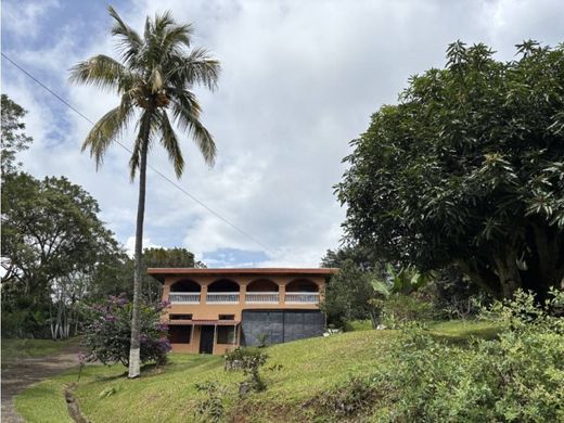 Luxury home in Alajuela, Cantón de Alajuela