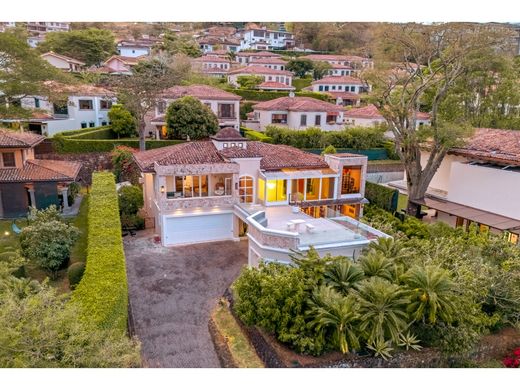 Maison de luxe à Escazú, Provincia de San José