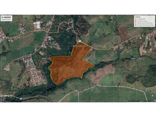 Grond in Grecia, Provincia de Alajuela