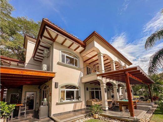 Casa di lusso a Santa Ana, Provincia de San José