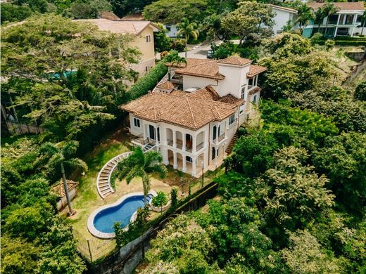 Casa di lusso a Santa Ana, Provincia de San José