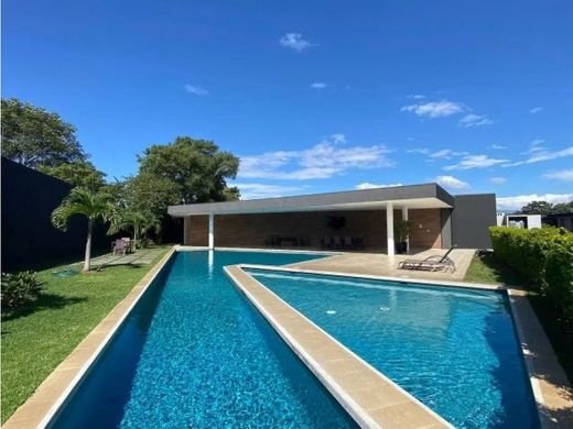 Luxury home in Santa Ana, Provincia de San José