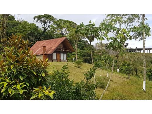 Chalet à Bajo Pérez, Acosta