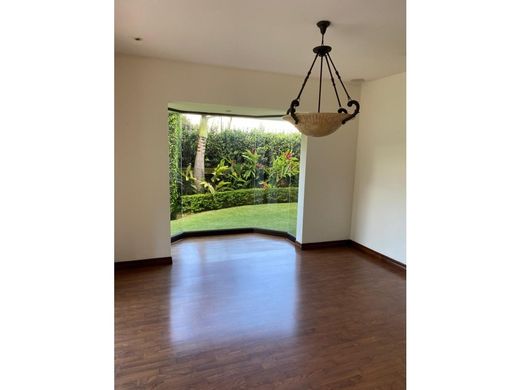 Luxury home in Escazú, Provincia de San José