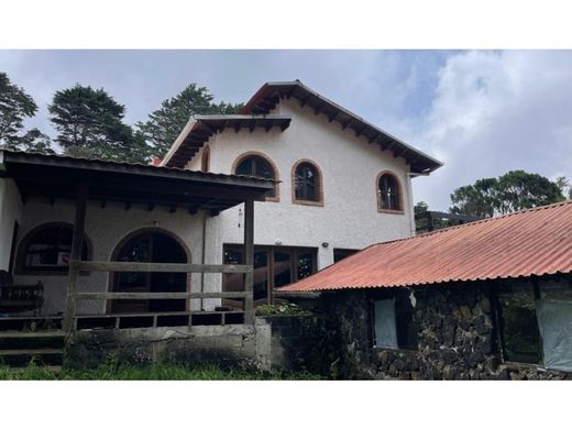 Casa de lujo en Heredia, Cantón de Heredia
