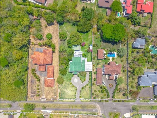 Edificio en Guácima, Cantón de Alajuela