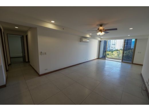 Apartment / Etagenwohnung in San José, Cantón de San José