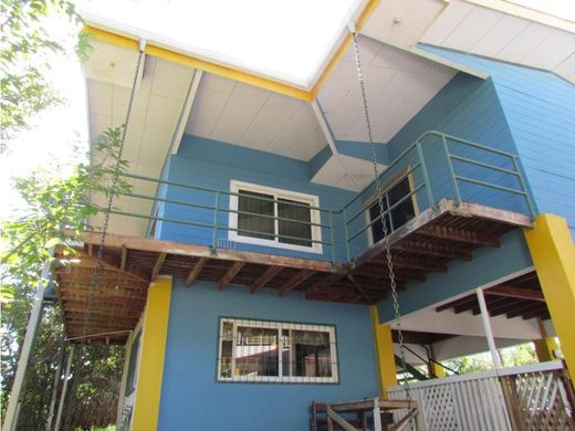 ‏בתים כפריים או חוות ב  Cóbano, Puntarenas