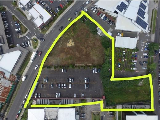 Grundstück in San Pedro, Montes de Oca