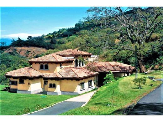Luxury home in San Vicente de Moravia, Provincia de San José