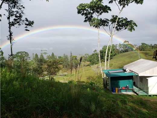 Terreno en Turrialba, Provincia de Cartago