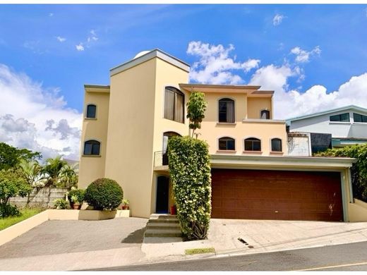 Casa di lusso a Escazú, Provincia de San José