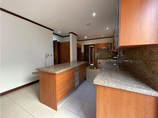 Luxe woning in Escalante, Goicoechea