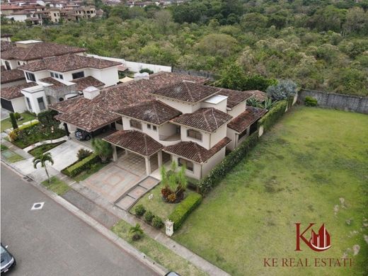 Casa de luxo - Santo Domingo, Provincia de Heredia